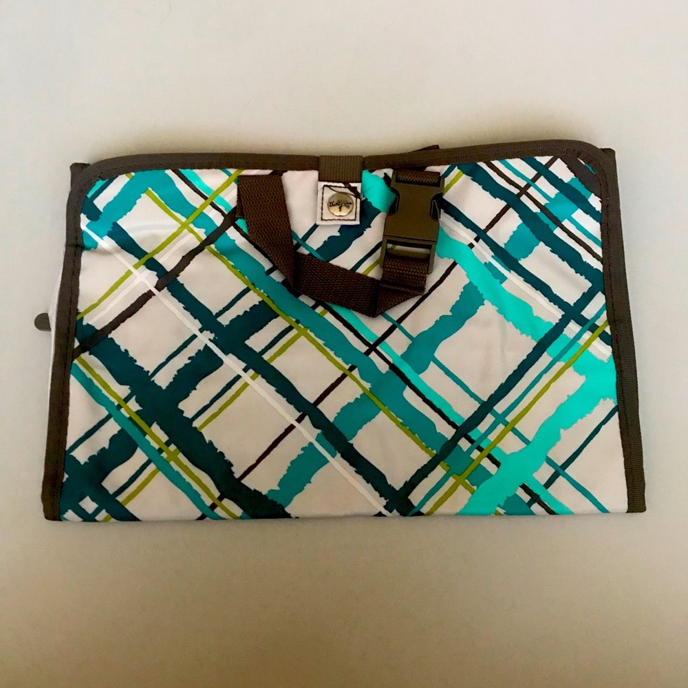 Thirty-One Uptown Jewelry Bag in teal and brown